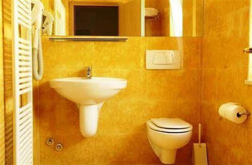 Albergo Al Caminetto Торболе Экстерьер фото